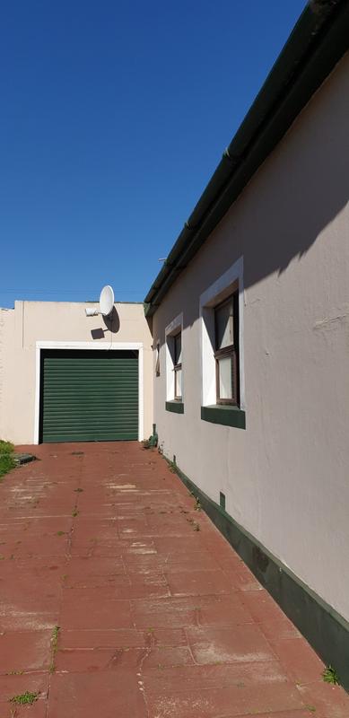 3 Bedroom Property for Sale in Albertinia Western Cape